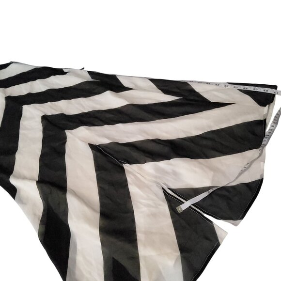 Chevron Striped Black White Dress Size 4 By Common Thread In Recycled Polyester - Picture 5 of 13